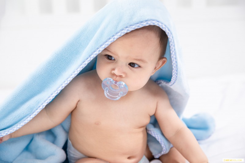宝宝湿疹是什么原因造成的_湿疹-遗传-牛奶-食物-