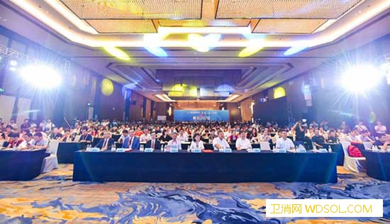 中国市县医院论坛开幕千名医院管理者齐聚郑州_河南省-市县-疑难重症-医院