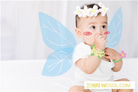 2020年二个月宝宝吃奶量标准_喂养-吃奶-婴儿-宝宝-