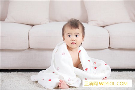 2019年1岁6个月宝宝智力发育标准_屏气-生长发育-模仿-个月-