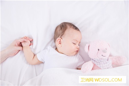 两岁宝宝护理要点_刷毛-乳牙-湿疹-牙刷-