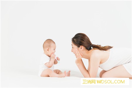 宝宝红屁屁可以擦红霉素眼膏吗_疖子-眼药-红霉素-鼻腔-