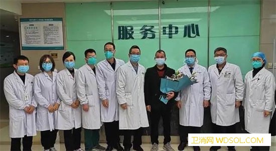 温州六院全力救治患者消毒机器人启动防护升级_冠状-温州-机器人-消毒