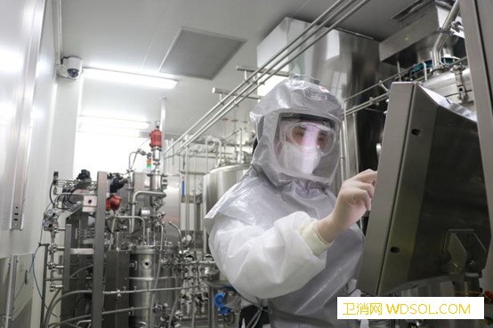 探访全球最大新冠灭活疫苗生产车间疫苗最快年底_生物制品-疫苗-生产车间-灭活